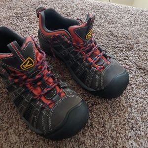 Used once, Keen hiking shoes. magnet/orange ochre